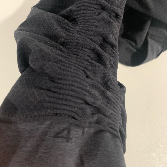 Lululemon crop leggings - Picture 4 of 8